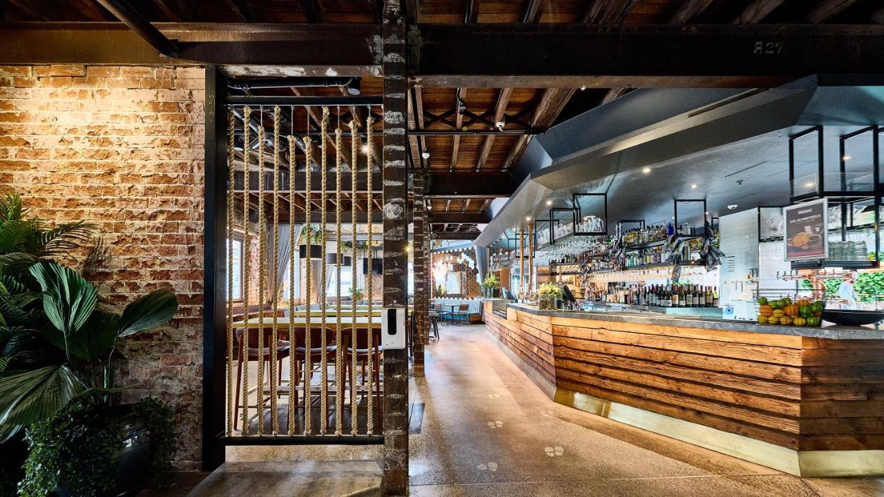 The Lucky Hotel Newcastle Exterior foto